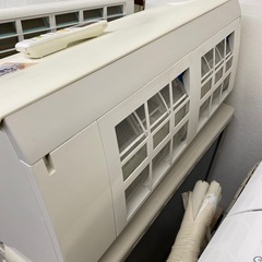 洗浄済FUJITSU ルームエアコン　2017年 8畳用の画像