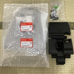 ホンダ 純正トップボックス　取付ベース　キーシリンダー ３点セットの画像