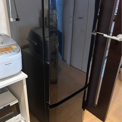 冷蔵庫　黒