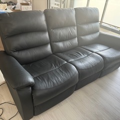 【ニトリ】本革　電動リクライニングソファ Nビリーバ2