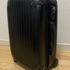 キャリーケース（黒）ポーチ付