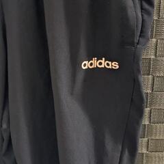 adidas　トレーニングパンツ　レディースLサイズ　さらさら生地