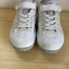 学童少年野球　MIZUNO ホワイトスニーカーベルクロ（19㎝
）