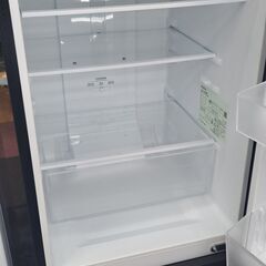 リサイクルショップどりーむ鹿大前店　No1448 冷蔵庫　Panasonic　2024年製　超高年式！　１８０L　定価5.5万円！　高級感あるマットブラックカラー！ちょっと大き目な2ドア冷蔵庫です♪の画像