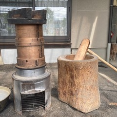 【餅つきセット】臼・杵・蒸篭・釜・薪かまどの画像