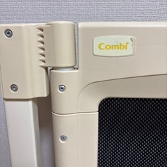 コンビ　ベビーゲートの画像