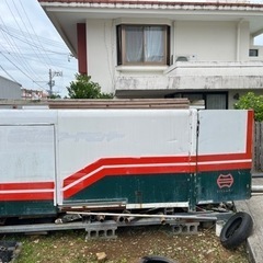 コンテナ差し上げます！