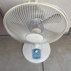 動きますが、扇風機