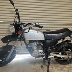 HONDA APE50 の画像