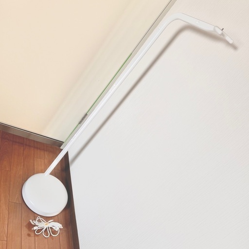 cubo AI フロアスタンド　赤ちゃん見守りカメラ