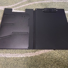 【0円】A4クリップファイル