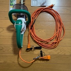 マキタ 生垣バリカン  MUH305 刈込幅300mm の画像