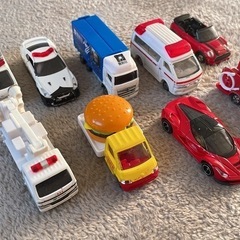 トミカ12台🚗