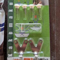 木部用ひび割れ雨漏り補修材＆石膏ボード用壁掛けメタルフックの画像