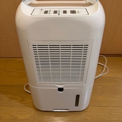 【美品】アイリスオーヤマ　衣類乾燥除湿機 IJC-H65 コンプレッサー式の画像