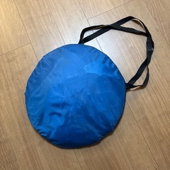 ポップアップ　テントの画像