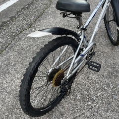 24インチ6段変速子供自転車 の画像
