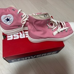 converseスニーカーの画像