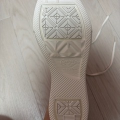converseスニーカーの画像