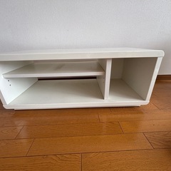 テレビ台
