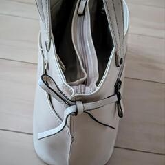 ハンドバッグの画像