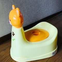 おまる　くまさん　西松屋　スマートエンジェル　蓋つき　座りやすい...