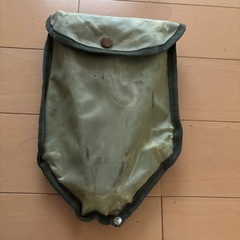 折りたたみシャベルの画像