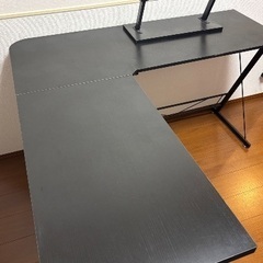 ゲーミングデスク