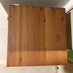 サイドテーブルの画像