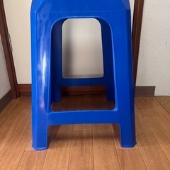 差し上げます　スツール