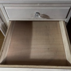 白　学習机　作業机の画像