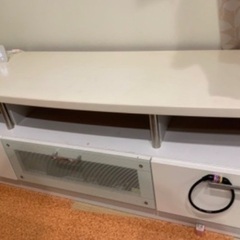 65インチ　ハイセンス　65U7F テレビ台セットの画像