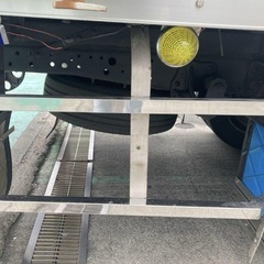 デコトラサイドバンパーの画像