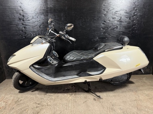 ★支払総額4.5万円★関東圏内即日配送可能！全車走行テスト済みです！ ヤマハ マグザム クリーム SG17J 社外マフラー！ 社外ヘッドライト！ アルミステップ！ ダイヤカットシート！ 激安250cc！