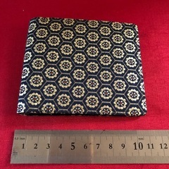 布製2つ折財布　　さいふ　　新品未使用　の画像