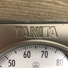 TANITA タニタ　体重計の画像