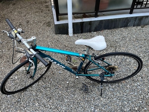 クロスバイク 
GIANT ESCAPE  ジャイアント エスケープ