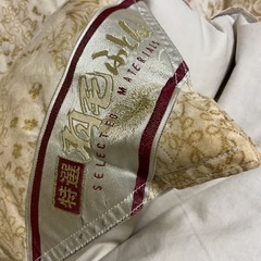 ☺️ 羽毛布団　S 147✖️213cm  ベージュ花柄の画像