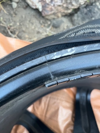 早く売りたいです‼️18インチ 10j +30くらい？