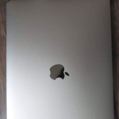 MacBook Pro メモリ16GB 　ストレージ１TB 