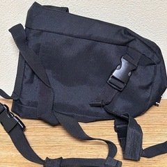 レッグバッグの画像