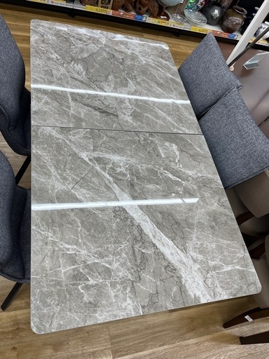 ダイニング5点セットのご紹介です！