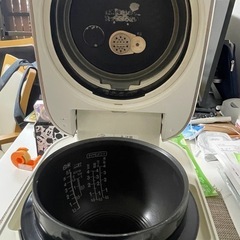 【訳あり】TOSHIBA炊飯器の画像