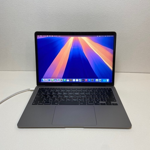 Apple MacBook Air (M1, 2020年モデル)