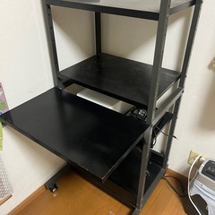 パソコンラック