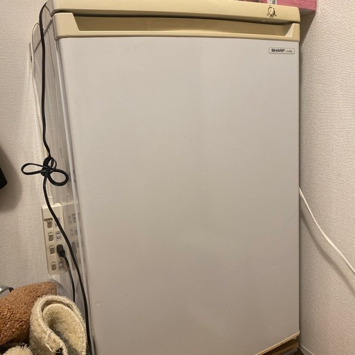 冷蔵庫・冷凍庫 Jumpman 楽天市場】ハイアール 冷凍庫 1ドア 168L 右開き スリム 冷凍