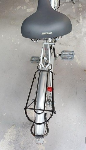 防犯登録済　ミヤタ自転車　美品　カゴ付　日本製 アルミ 折りたたみ自転車 20インチ　ノーパンクタイヤ