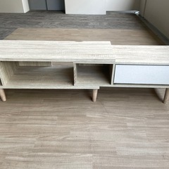 Lowyaのテレビボード　20%値下げしましまの画像