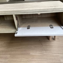 Lowyaのテレビボード　20%値下げしましまの画像