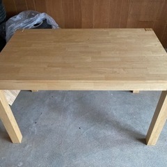IKEA ダイニングテーブル